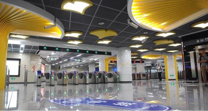 蓉城地鐵10號線二期專項(xiàng)驗(yàn)收   鼎立九州上交滿意答卷20191115.jpg